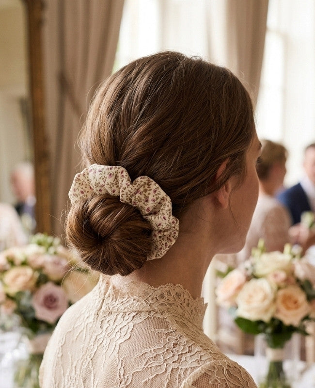 Gumička do vlasů Liberty Bílá č.4 pro ženy «Suzanne»